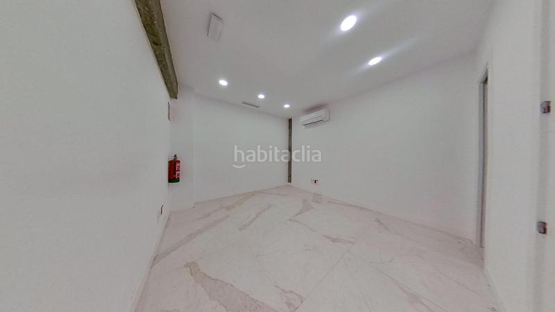 Foto 8117c5f7-2c25-4916-8046-745a709b51ee. Local commercial dans Pilar Madrid