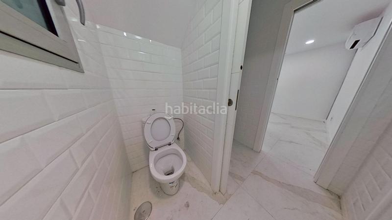 Foto ebce938d-6b0a-4e00-a2af-f17c7acbe772. Local commercial dans Pilar Madrid