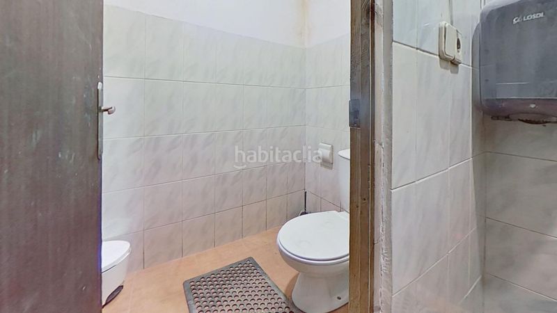Foto b3e97749-d952-49dd-8d3a-f405a0c615de. Lloguer local comercial a Arapiles Madrid