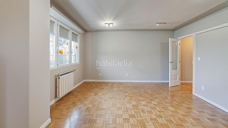 Foto 01af8a71-684b-4f94-bb7c-7da22d605394. Etagenwohnung mit heizung parking in Costillares Madrid