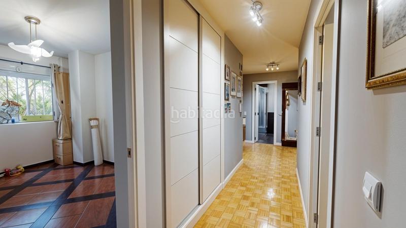 Foto 8039ee04-3728-4b4b-95b3-9305765f31a7. Etagenwohnung mit heizung parking in Costillares Madrid