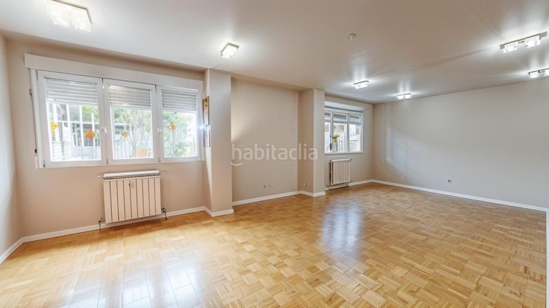 Foto 2c9b3ca0-0abf-4ae6-be96-729b7d82e4e6. Piso en Costillares Madrid