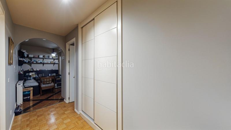 Foto 79137798-138a-4c5e-aee3-5bbf539907c9. Piso en Costillares Madrid