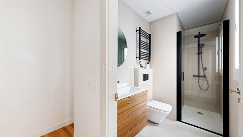 Foto 808cec3c-d4a2-44cd-8054-f45ff7c2404b. Penthouse with heating in Moscardó Madrid