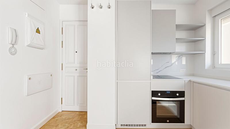 Foto d603f14b-4e0c-4d2b-b96a-cc4784c49d4d. Penthouse with heating in Moscardó Madrid