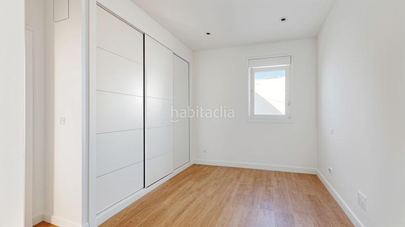 Foto 1464ecb7-e541-4261-985c-419e7c17ff67. Dachwohnung mit heizung in Moscardó Madrid