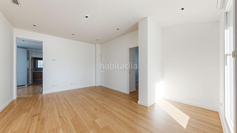 Foto 9214f443-d86a-4be9-b235-47ade6633be1. Dachwohnung mit heizung in Moscardó Madrid