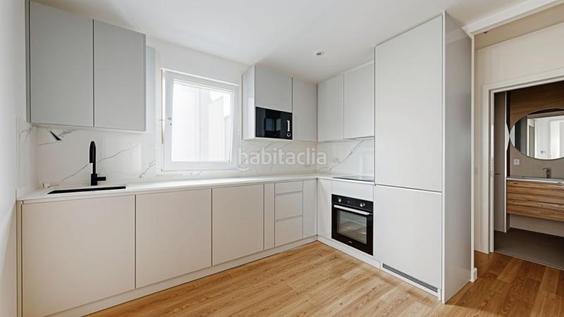 Foto c6f516ec-e21f-4baa-a940-25f630be6233. Dachwohnung mit heizung in Moscardó Madrid