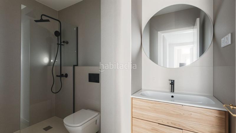 Foto da714ca9-74ba-4353-a7f2-8f250d40a023. Dachwohnung mit heizung in Moscardó Madrid