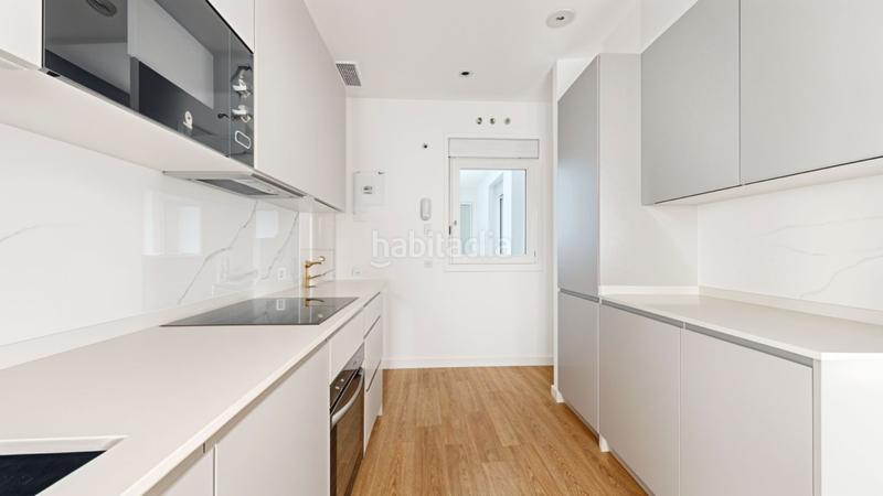 Foto 3280a0a0-9ba1-44fe-840c-8bd73929d331. Etagenwohnung mit heizung in Moscardó Madrid