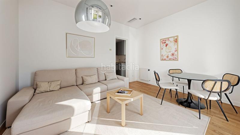 Foto 5935c12f-8df0-4d8d-9bbe-e3f1b8acfce8. Etagenwohnung mit heizung in Moscardó Madrid