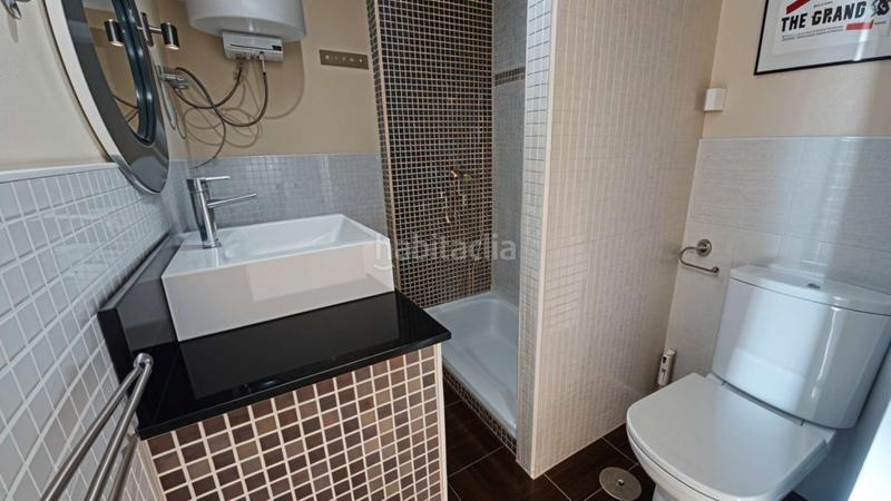 Foto 487765aa-bc95-441d-8c57-27ca3360660f. Ático servicheck vende exclusivo ático dúplex reformado con gran terraza y vistas panorámicas , ubicado en San Diego, puente de en Madrid