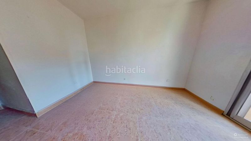 Foto 444576b3-e3e0-4c5c-9f3d-05c1b3c091a0. Pis a Coslada pueblo Coslada