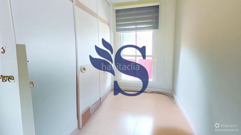 Foto f6158578-3ef2-4d89-9a48-9e43dd58c15f. Pis a Coslada pueblo Coslada