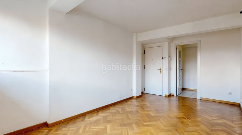 Foto b6ca0ed6-05ed-41af-a924-24eacd6d282b. Pis amb calefacció a Zona Centro Joven Alcorcón