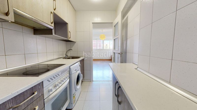 Foto 35b7cf9a-aba7-4c1d-b6e6-045860b6c7a6. Piso en Zona Centro Joven Alcorcón