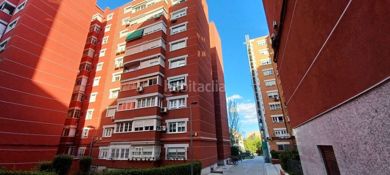 Foto c66601d2-44f4-4235-a71a-3cc9fee2ca40. Piso en Zona Centro Joven Alcorcón