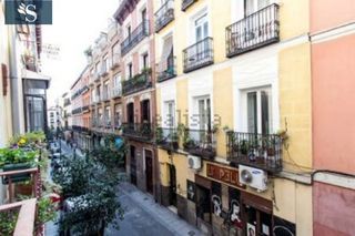Location Appartement  Calle hernán cortés. Servicheck alquila apartamento en pleno centro!!!