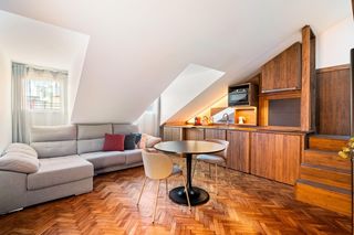 Rent Flat in Justicia-Chueca. Espectarcular estudio con vetidor increible