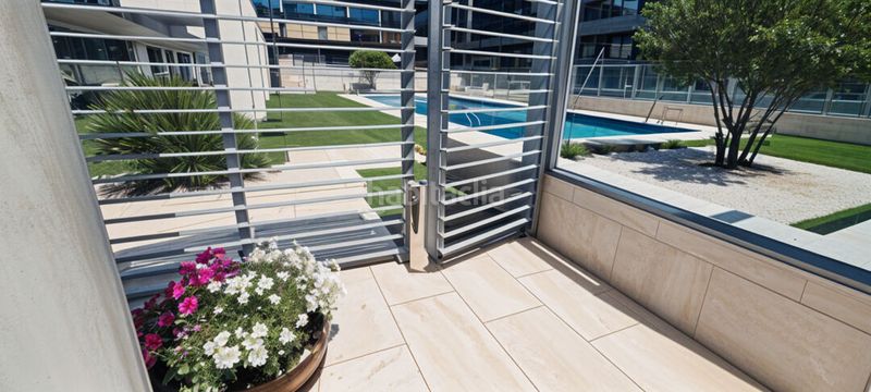 Foto bdffd0b9-f611-43a7-bc4a-4a3fe91bbe5a. Dachwohnung mit heizung parking pool in Ensanche de Vallecas-La Gavia Madrid