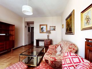 Pis  Calle de juan montalvo. Amplio piso exterior en excelente zona de madrid