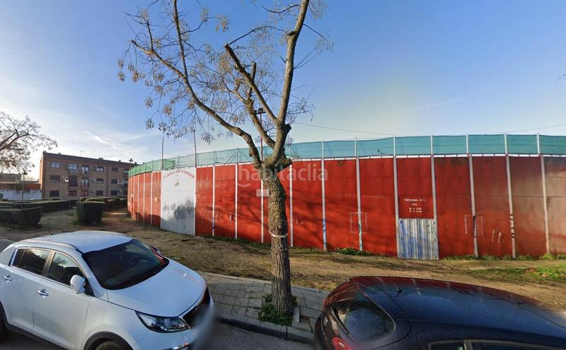 Foto b6f1c5a7-9c28-442b-9230-a2c0860f399c. Terreno residencial en Mejorada del Campo