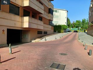 Aparcament cotxe a Avenida Europa. Gran oportunidad