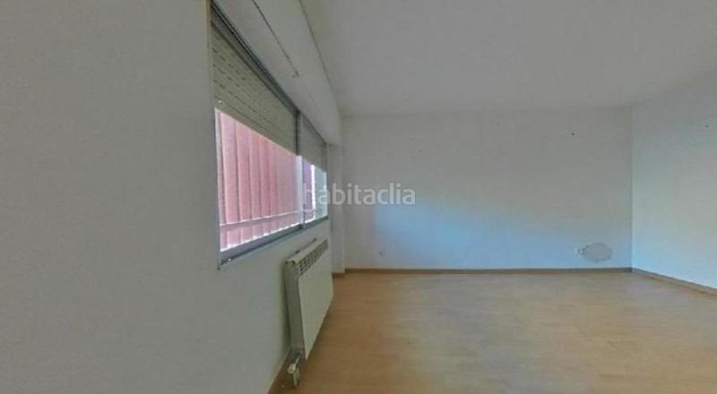 Foto f5c607a8-a841-4eb1-9978-79c910f0660c. Pis a San Isidro Getafe