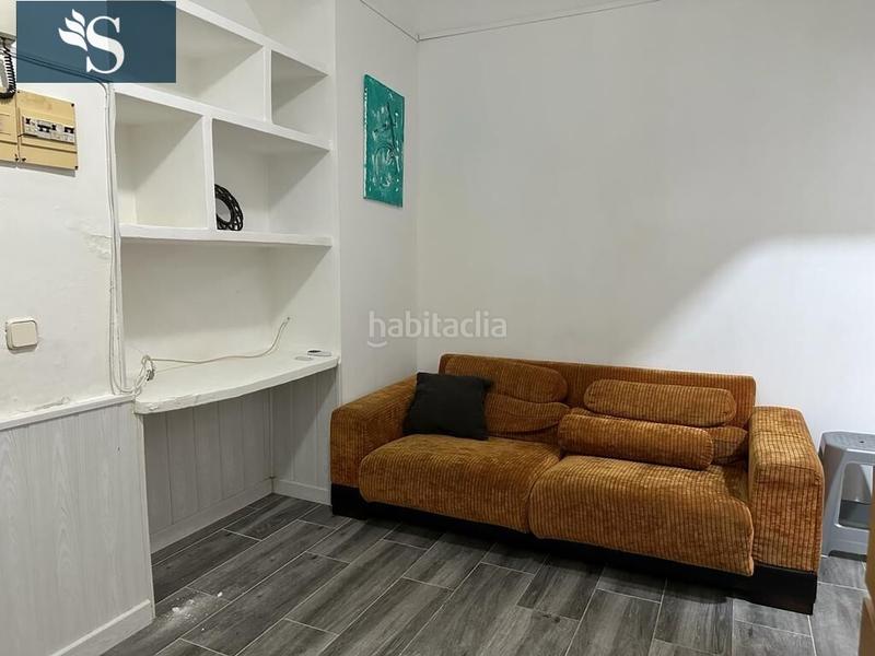 Foto d0a2a807-8e51-4691-9fbb-c04223364e5b. Alquiler planta baja servicheck alquila coqueto piso en zona de usera!!! en Madrid