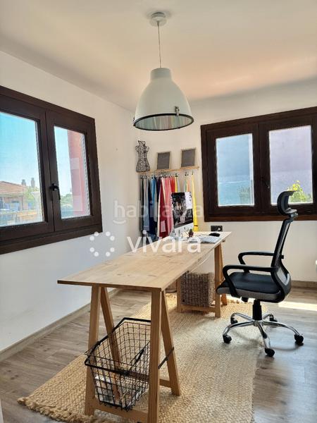 Foto 176f8b13-8ca2-4c47-bd1a-a6c46f4a3224. Location chalet avec cheminée chauffage parking dans Fogars de la Selva