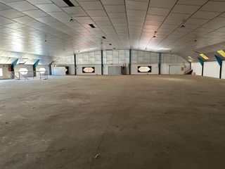 Location Bâtiment à usage industriel à Alcantarilla. Nave con techo aislante en poligono oeste