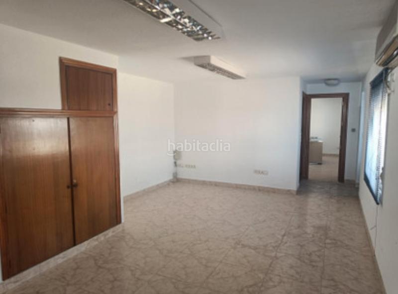 Foto e64d1e2d-e8b9-4e1c-964d-2f22b5ee91c1. Alquiler nave industrial 850m2 de nave con techo aislante en Alcantarilla