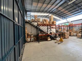 Lloguer Nau industrial a Alcantarilla. 375m2 nave en poligono oeste con oficina