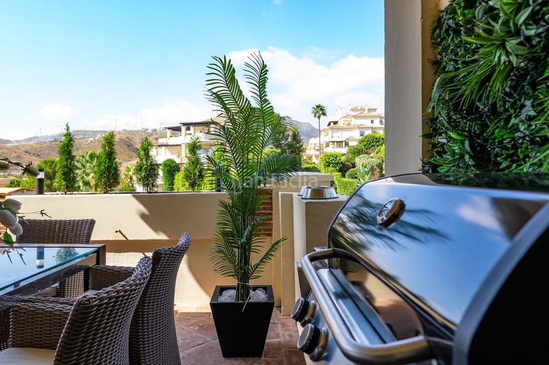 Foto 95d5b7f5-e363-43e2-ac56-1133222c4c99. Rent apartment with parking in los arqueros - puerto del almendro Benahavís