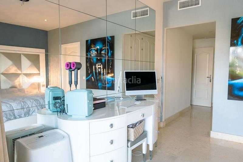 Foto 13b6e2fb-5728-4ab1-a3e0-2431a1e61b8d. Location appartement avec parking dans los arqueros - puerto del almendro Benahavís