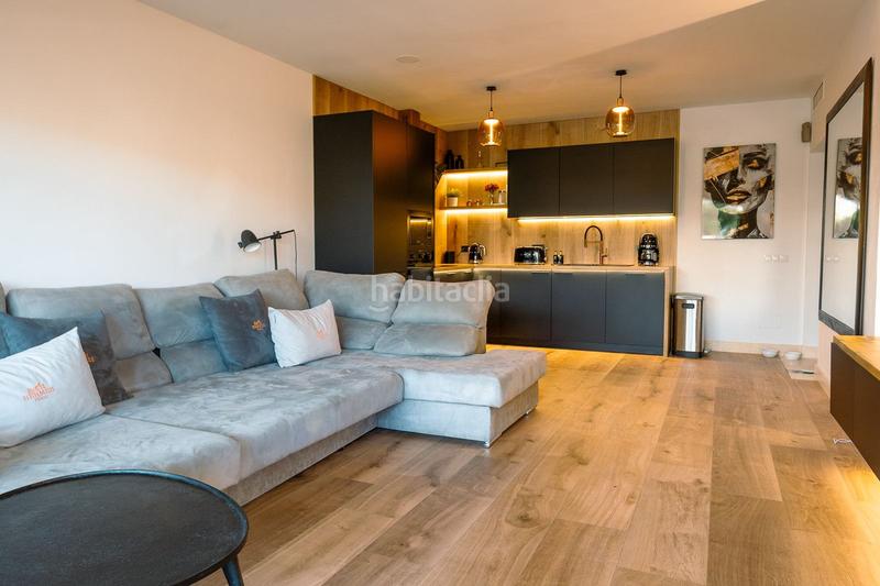 Foto c3c11b82-ec65-4efe-a5fc-df15357af49e. Miete appartement mit parking in los arqueros - puerto del almendro Benahavís