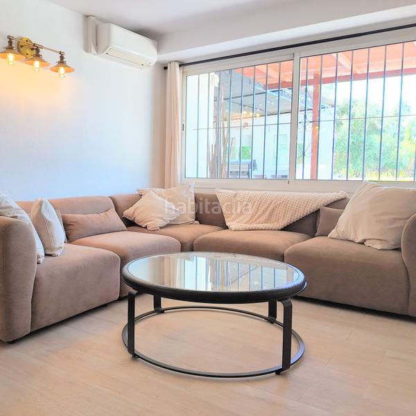 Foto 9fb9f828-2bde-4ac3-9316-9e6a99c00ca1. Affitto casale con parcheggio piscina in Calahonda Mijas