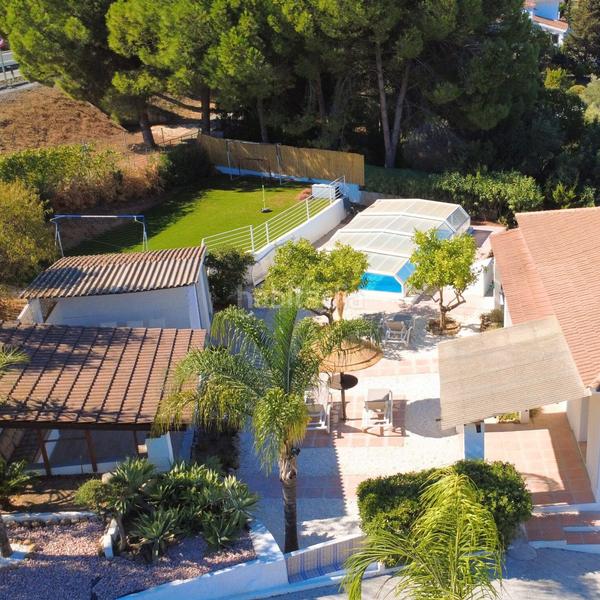 Foto d5b5e90b-0675-4cd4-9331-453e8cdc6a6c. Affitto casale con parcheggio piscina in Calahonda Mijas