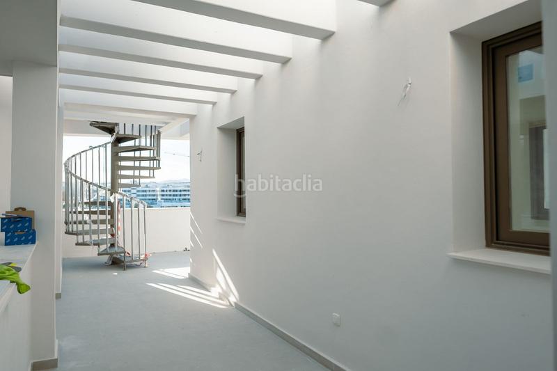 Foto 27ddff00-53f3-47b7-88b4-5987d7de8396. Duplex avec parking piscine dans Zona Calvario Estepona