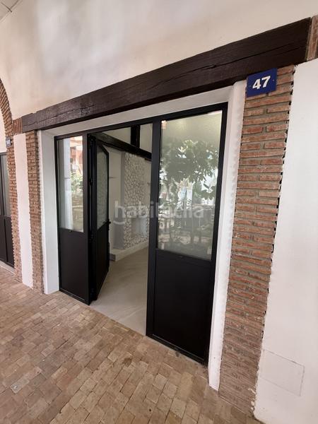 Foto e4ead042-5f9c-49e9-ab66-b7060708e39b. Alquiler local comercial en Calahonda Mijas