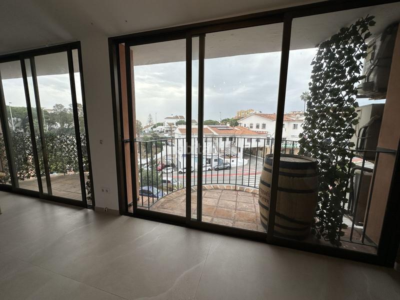 Foto 60b48300-0136-4387-b111-6dc7842b241b. Lloguer local comercial a Calahonda Mijas