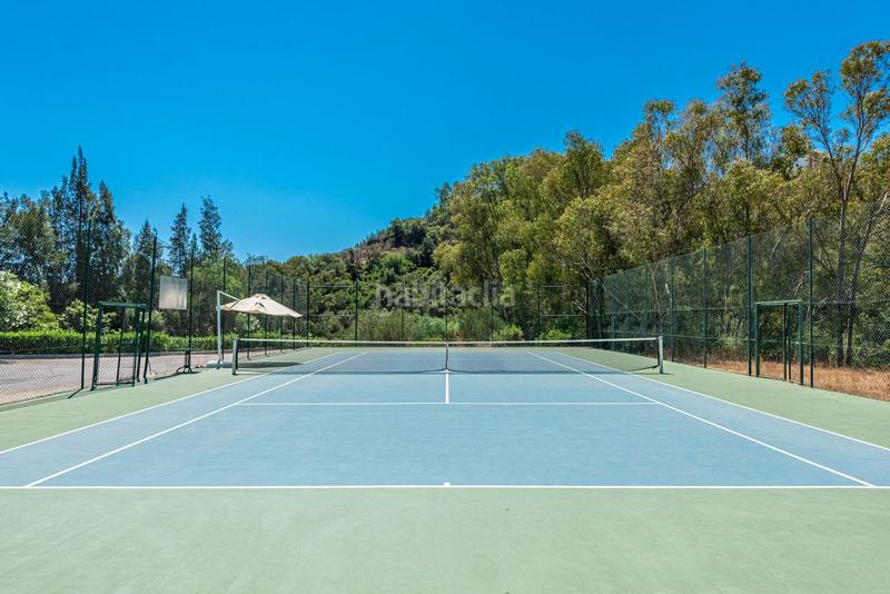 Foto 3e16fe5d-bb06-4cca-95a7-56b1c1a491e5. Àtic amb piscina a los arqueros - puerto del almendro Benahavís