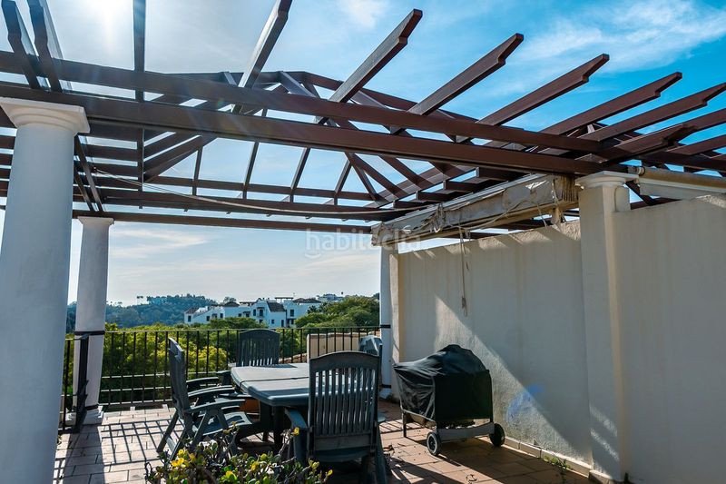 Foto 6b514506-019b-4705-89cb-3ffc3d022e65. Àtic amb aparcament piscina a los arqueros - puerto del almendro Benahavís