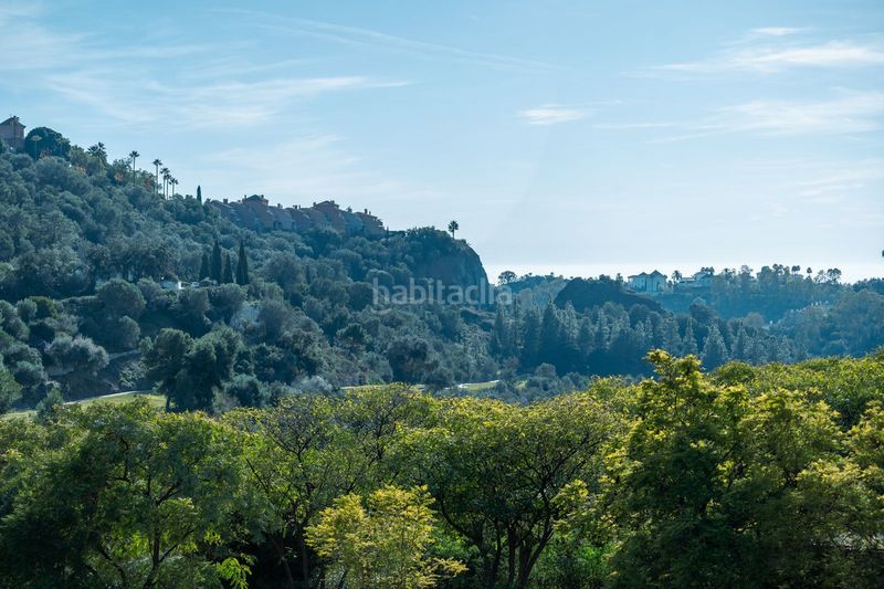 Foto bebc50de-09c6-4de3-bd44-5e96ba6b8370. Àtic amb aparcament piscina a los arqueros - puerto del almendro Benahavís