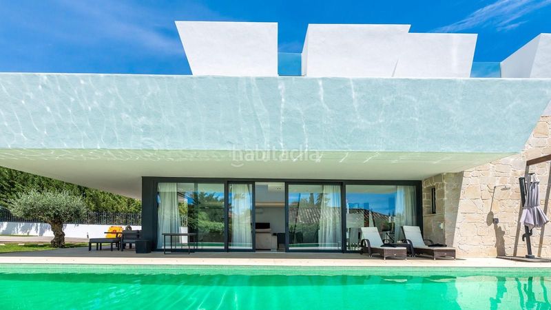Foto 89c203d0-ce5f-46ab-baf1-8458dfe32007. Affitto chalet con parcheggio piscina in Los Naranjos Marbella