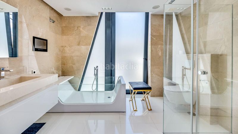 Foto bd996626-4088-4a82-ba83-425e816ffd1b. Affitto chalet con parcheggio piscina in Los Naranjos Marbella