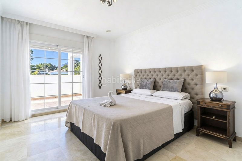 Foto b086bffb-8ac1-4546-8383-823a09a4b4c8. Lloguer dúplex amb aparcament piscina a Río Real Marbella