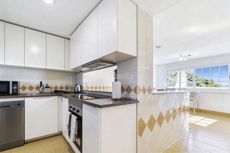 Foto c0de9a23-ce62-4d7d-9a3c-651b93aeccb5. Lloguer dúplex amb aparcament piscina a Río Real Marbella