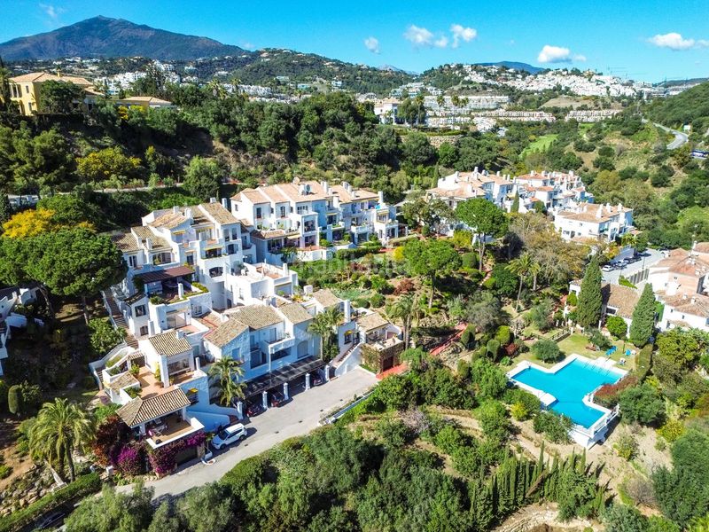 Foto 4f9ea4a9-10b6-4cdf-accc-144a804356dc. Apartamento en los arqueros - puerto del almendro Benahavís