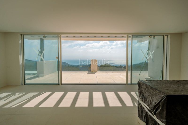 Foto 04f4b183-a70e-459b-99c4-4118ab661339. Duplex with parking pool in La Mairena Ojén